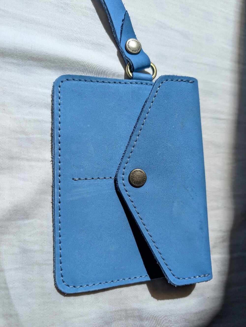 Portland Leather Goods Suede Passport Wristlet Sky Blue, Cute Preppy Travel - Picture 2 of 8